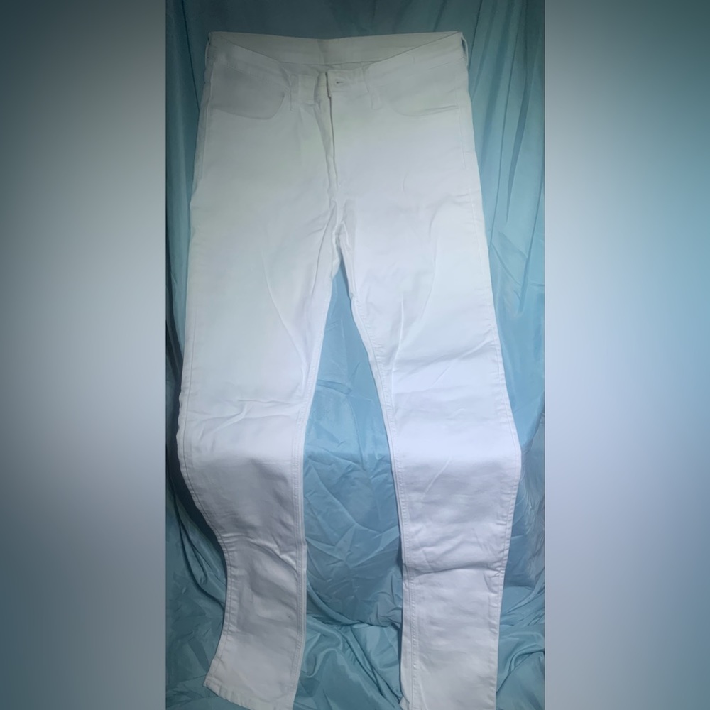 Solid White H&M Youth Jeans Skinny Fit (13-14) with front and back pockets